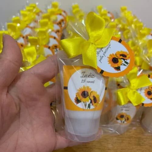 Lembrança 18 anos Creme Hidratante Girassol