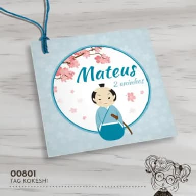 Tag Quadrada Kokeshi - 00801