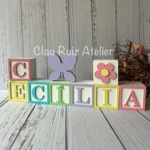 Decoração Bebê - Cubos 6x6cm Candy Ts + Borboleta