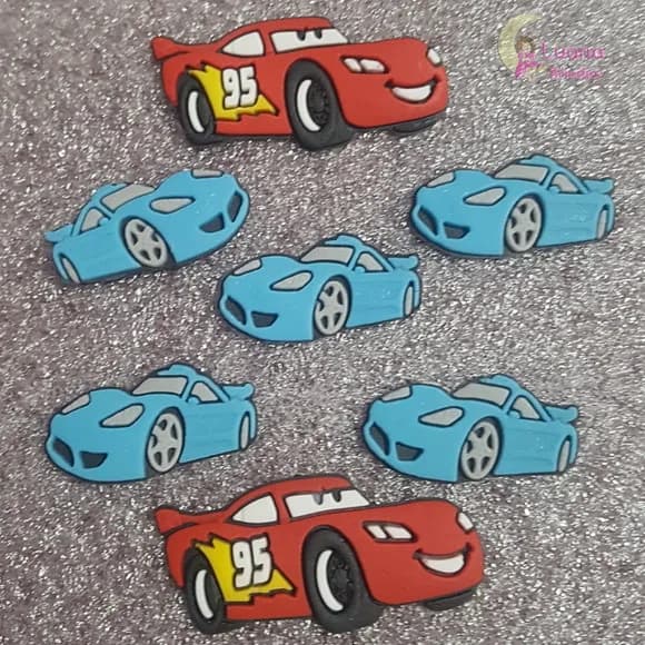 Aplique Carro Mcqueen e Carro Azul de Borracha -pct C/7 Unid