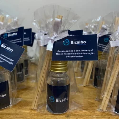 Brinde Corporativo Aromatizador com Logo Consultório