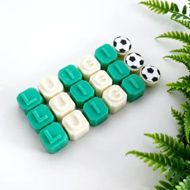 Lembrancinha sabonete perfumado nome 5 letras com bola