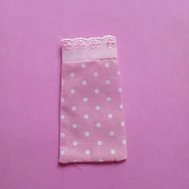 Saquinho Algodão Rosa Bolinha Branca com Renda 6x11cm