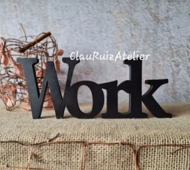 Palavras em MDF - WORK