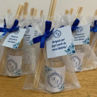 Lembrancinha casamento Aromatizador floral azul royal