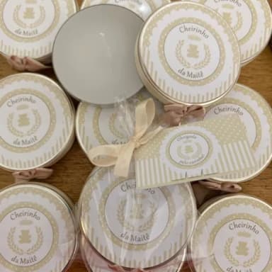 Lembrancinha Maternidade Vela Ursinha princesa bege