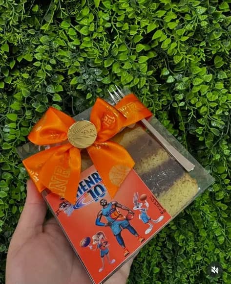 Lembrança Luxo Bolo Personalizado