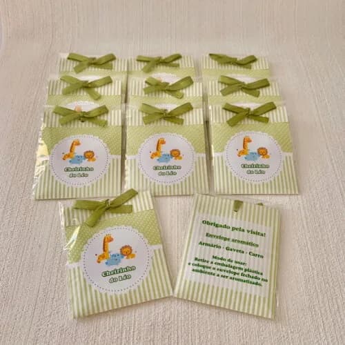 Lembrancinha Maternidade Sachê Aromático para Gavetas Safari