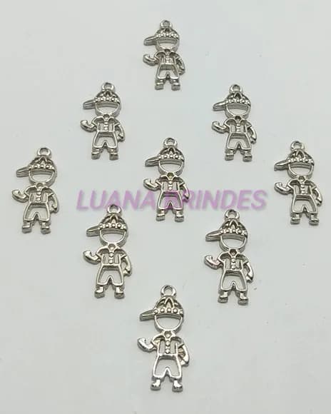 Pingente Menininho de Metal Prateado - pct com 10 unidades