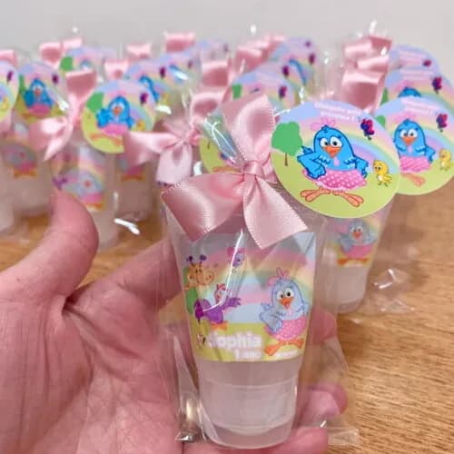 Álcool Gel 70% Lembrancinha 1 ano Galinha Pintadinha Candy