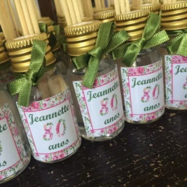 Lembrança Aniversário 80 Anos Mini Aromatizador Floral