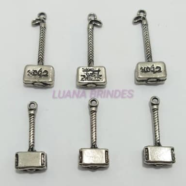 Pingente Martelo de Metal Prateado - pct com 6 unidades