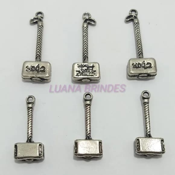 Pingente Martelo de Metal Prateado - pct com 6 unidades