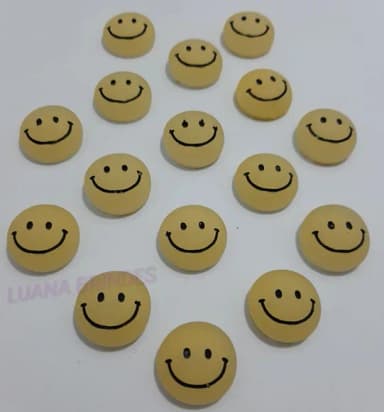Aplique Carinha Feliz de resina - pct c/ 7 unidades