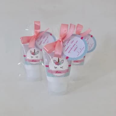 Lembrancinha Maternidade Hidratante Unicórnio Rosa e Verde