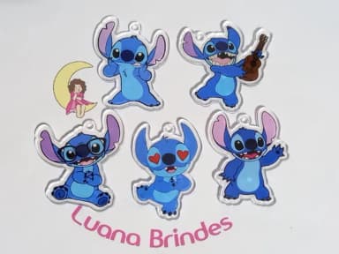 Pingente Stitch de Acrílico Adesivado 4cm - 1 Peça