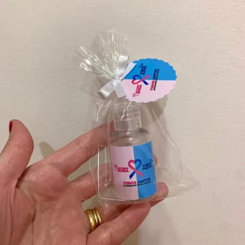 Álcool gel 70% Lembrancinha Outubro Rosa e Novembro Azul