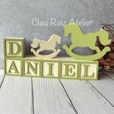 Cavalinho de Balanço + Cubos 6x6cm Ts Decoração Bebê