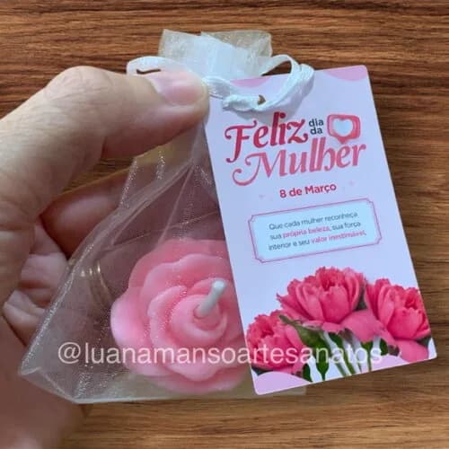 Brinde Vela Sachê Aromática Dia da Mulher