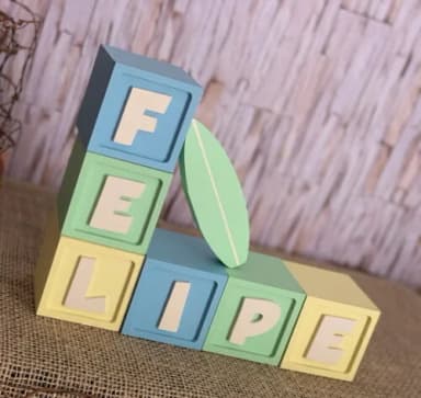 Cubos 6x6cm + Prancha de Surf