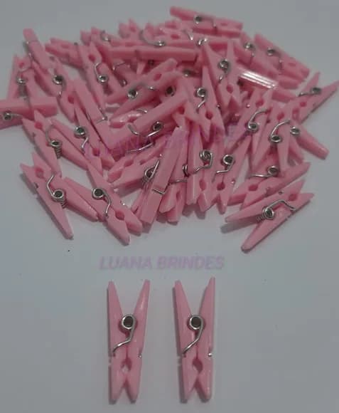 Mini pregador Rosa de plástico - 2,5cm - pct c/ 40 unidades