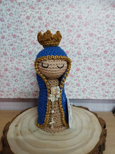Nossa Senhora Aparecida amigurumi 15cm